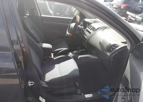 2011 Mitsubishi Outlander Sport Se z USA, uszkodzony, nr VIN JA4AP4AU7BZ005021